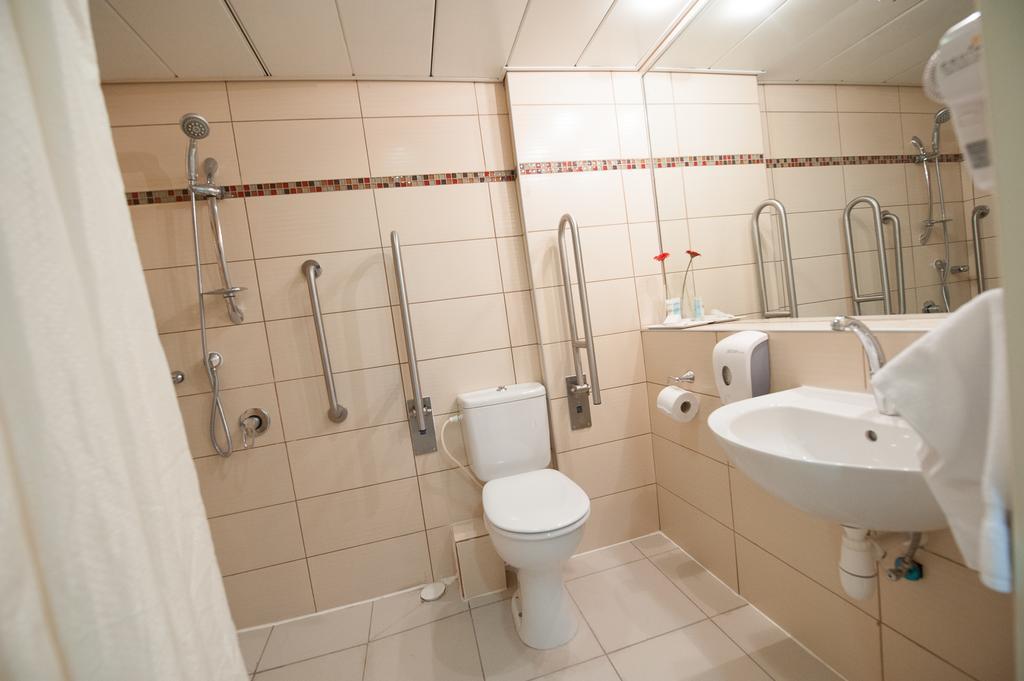 Apropo Hotel Ramat Gan Kültér fotó