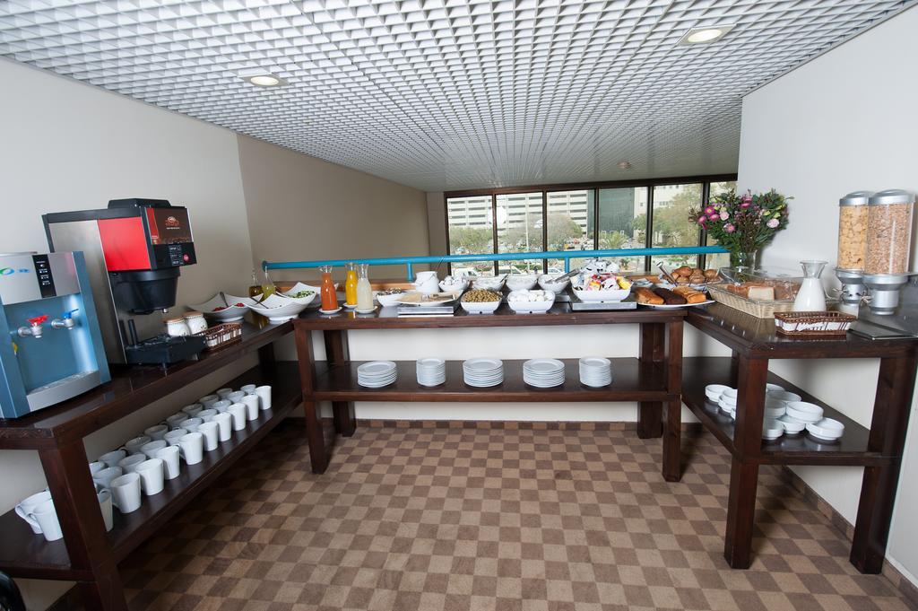 Apropo Hotel Ramat Gan Kültér fotó
